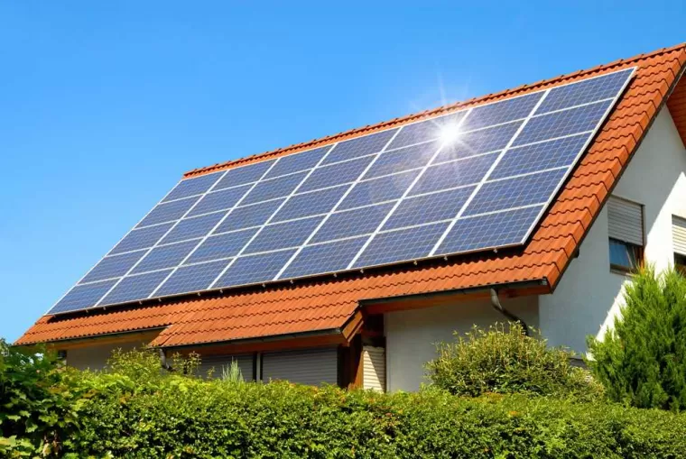 Combien de panneau solaire pour une maison de 150m² ?, Brignoles, Ma Gestion Électrique