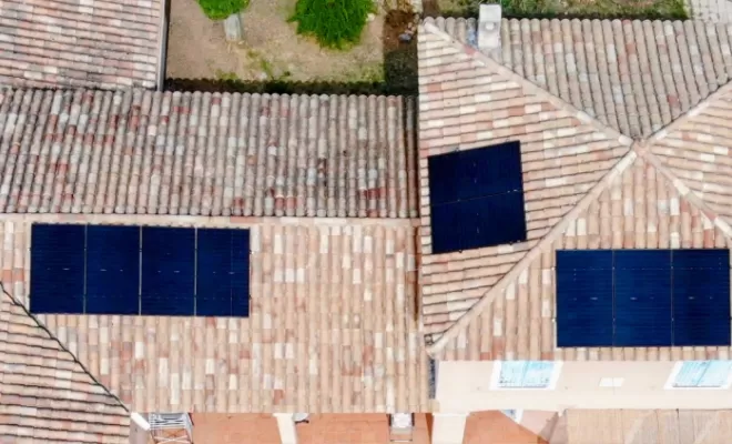 Pose et installation de panneaux photovoltaïques à Le Val, Brignoles, Ma Gestion Électrique