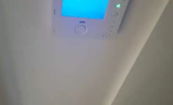 Installation de systèmes de communication vidéophone URMET, Brignoles, Ma Gestion Électrique
